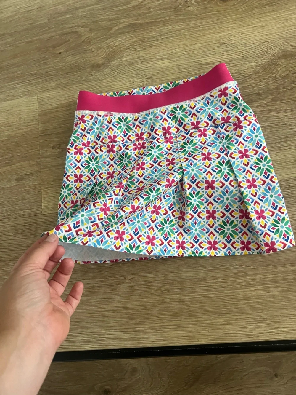 Ralph Lauren RLX Girls Golf Aim Pleated Tiles Skort Multi Youth Size Small 6